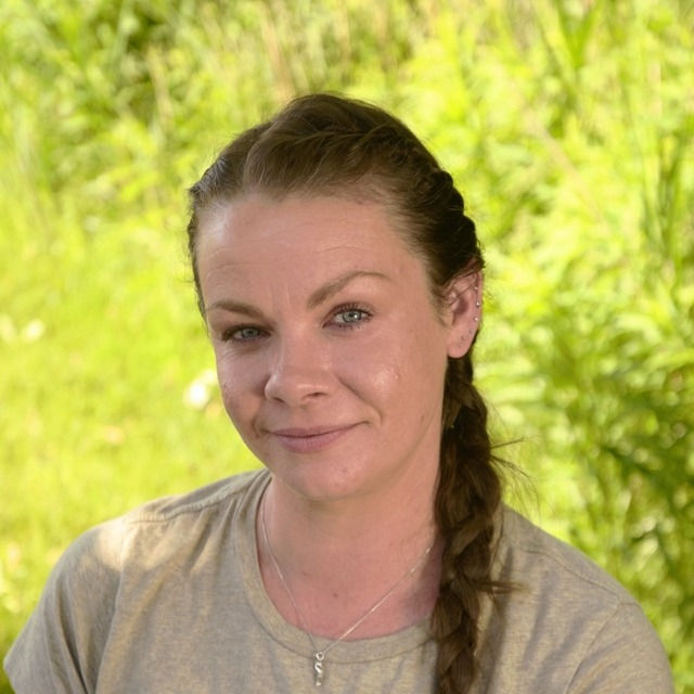  Joanie