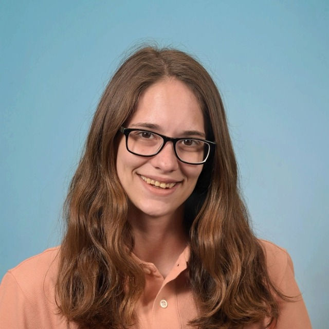  Julia