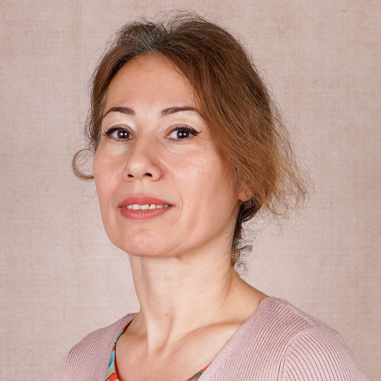 Ms Zeinab (Shadi)